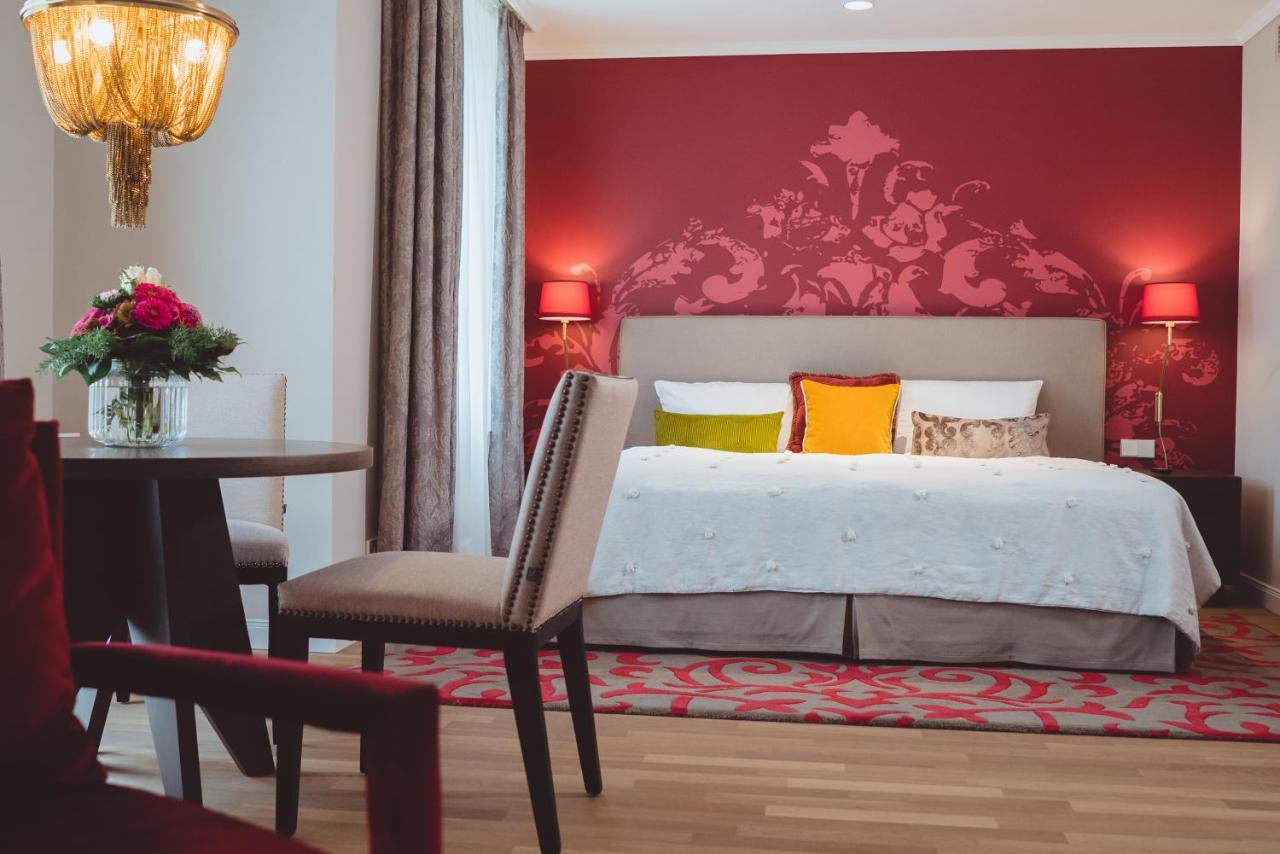 Vila Vita Rosenpark Marburg Екстер'єр фото A room at the hotel