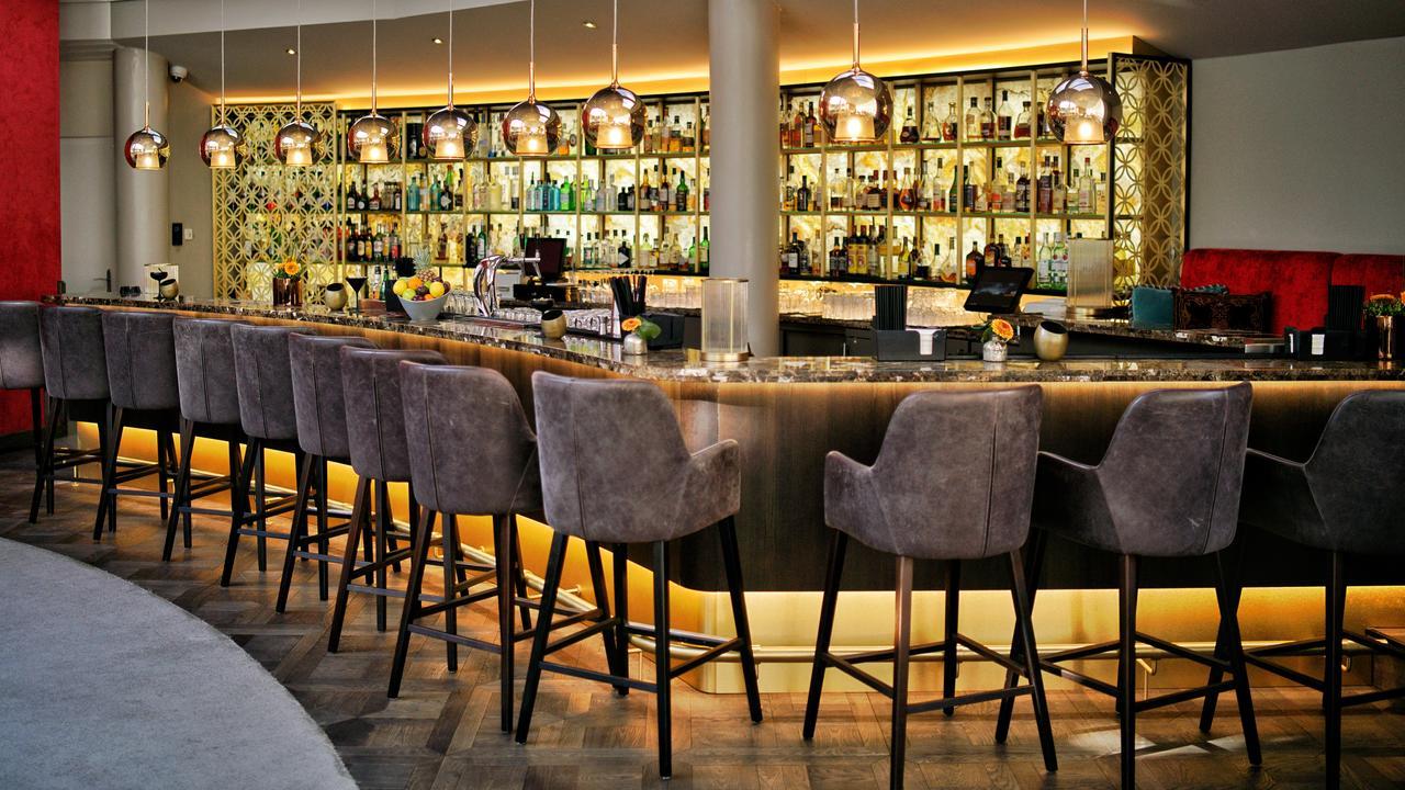 Vila Vita Rosenpark Marburg Екстер'єр фото The bar at the restaurant